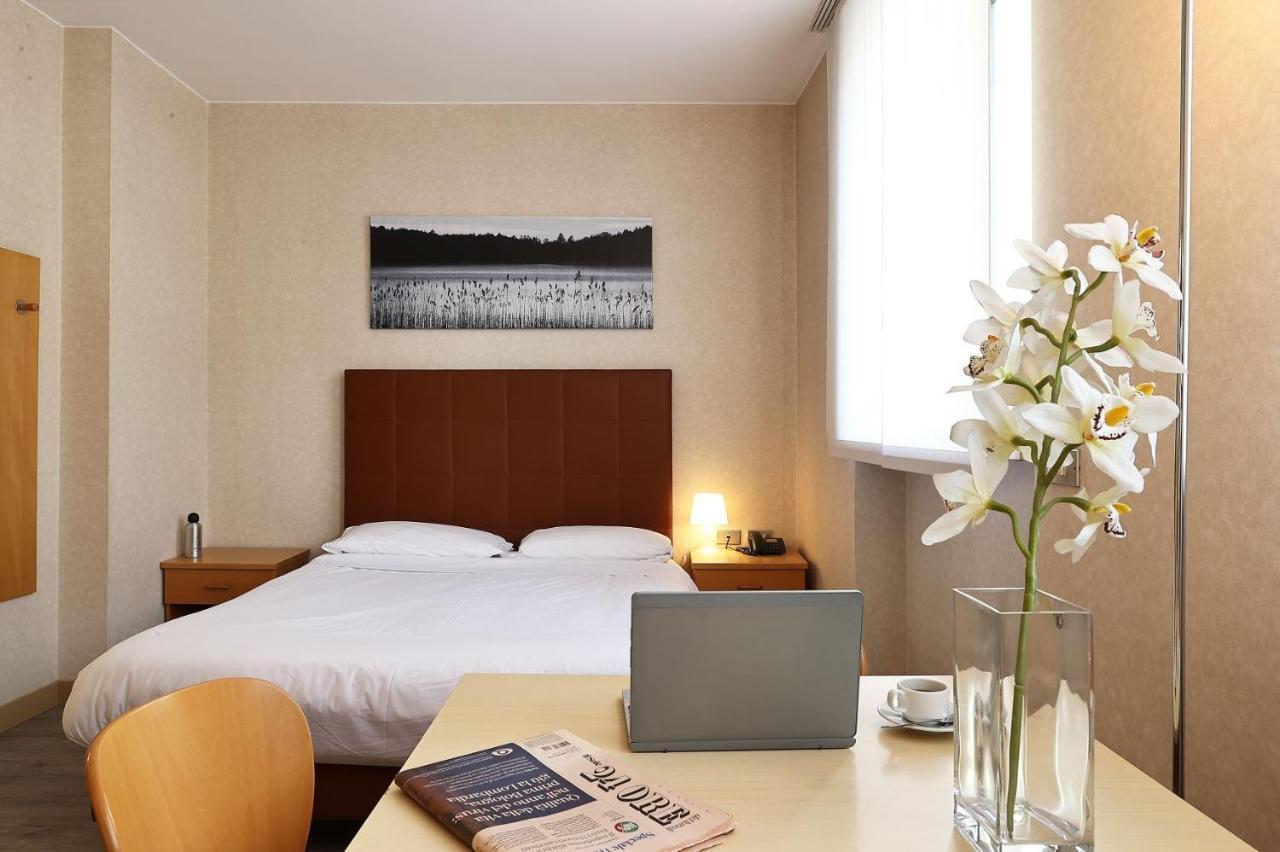 Residence Cimarosa มิลาน ภายนอก รูปภาพ